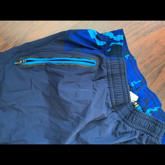 Under Armour Jogger Camo Pants men’s medium - Picture 2 of 3